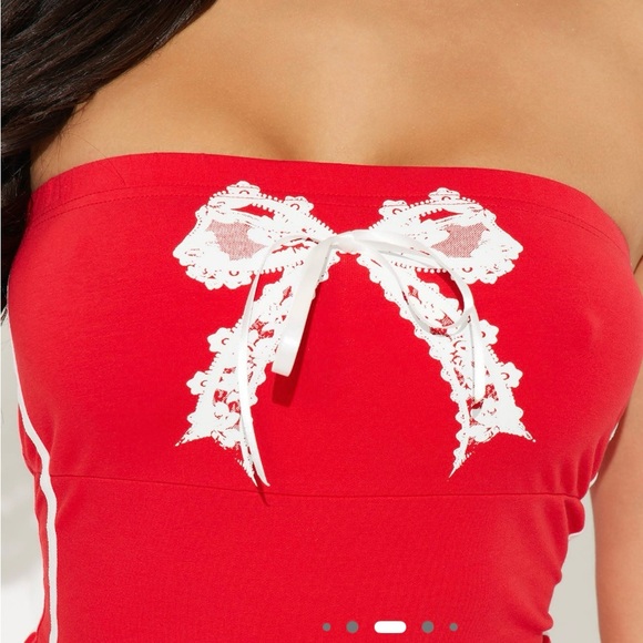 Elegant Red Lace Women's Tank Top - Picture 2 of 3